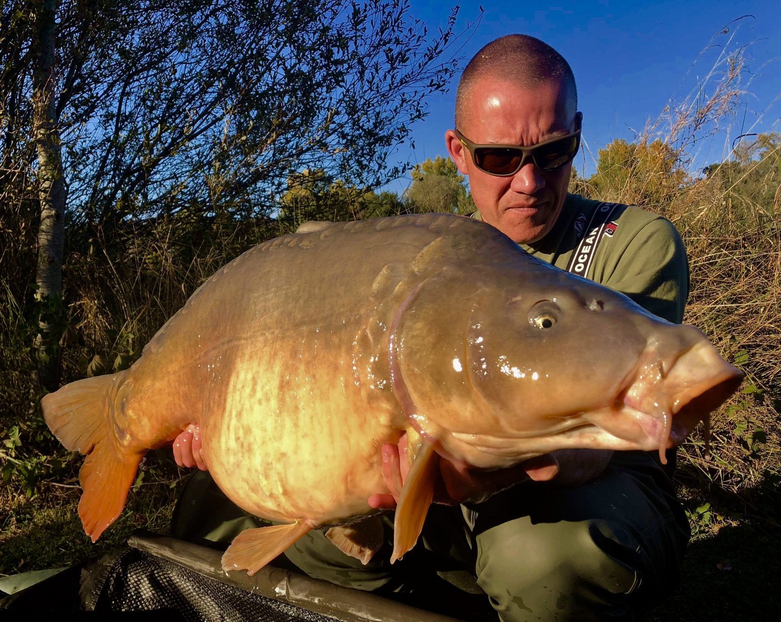 Carp Fishing with Groundbait ~ A Massive Winter Bait Edge 